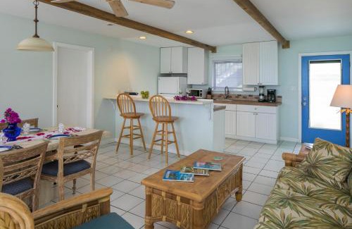 Estate Enighed Apartment | Beachfront Bliss at Coconut Coast Villas - Rated 8.6/10