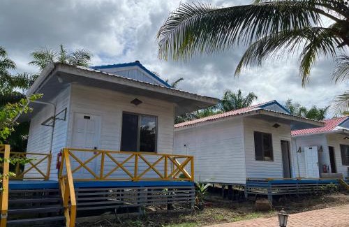 Semporna House | Family-Friendly Coconut Garden Resort: Your Tropical Getaway