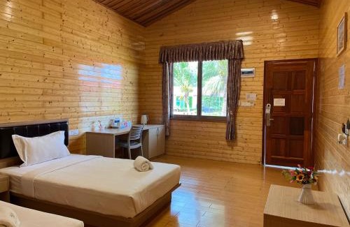 Semporna House | Family-Friendly Coconut Garden Resort: Your Tropical Getaway