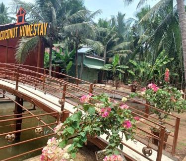 Mo Cay Nam House | Inviting Coconut Homestay in Mỏ Cày Nam, Bến Tre