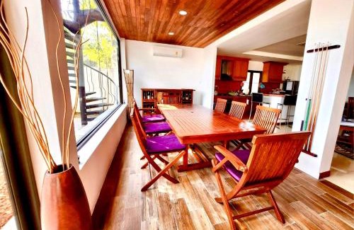 Rawai Villa | Elegant Coconut Palms Villa with Private Pool in Rawai