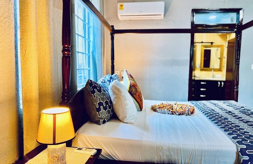 Prampram House | Cozy Coconut Pointe Villa & Beach Resort with Ocean Views