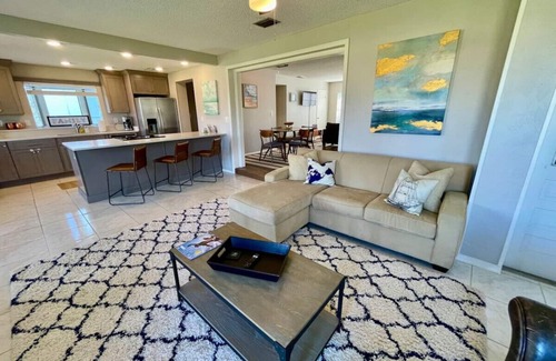 Venetian Way House | Discover Angelo Lane on the Banana River - 10/10 Rated Stay