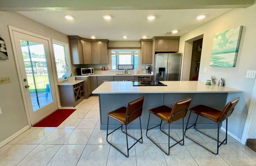 Venetian Way House | Discover Angelo Lane on the Banana River - 10/10 Rated Stay