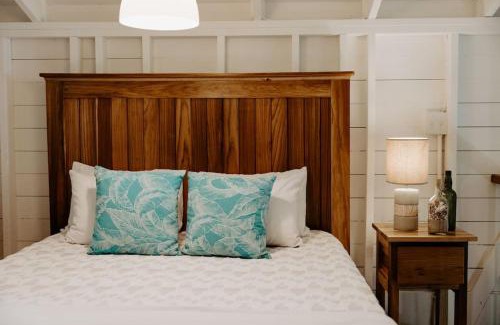 Big Creek Apartment | Beachfront CoconutTree Bungalow at Villa Paraiso Awaits