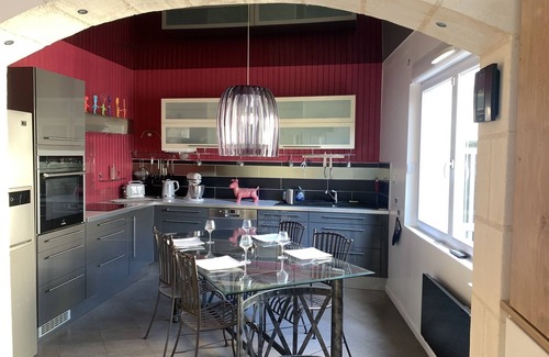 Cinq-Mars-la-Pile House | Stay at Cocoon in the Heart of Loire Valley with Spa