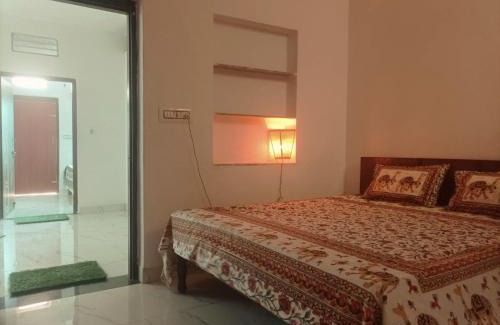 Amer House | Highly Rated Cocoon Auberge: Family-Friendly with Breakfast