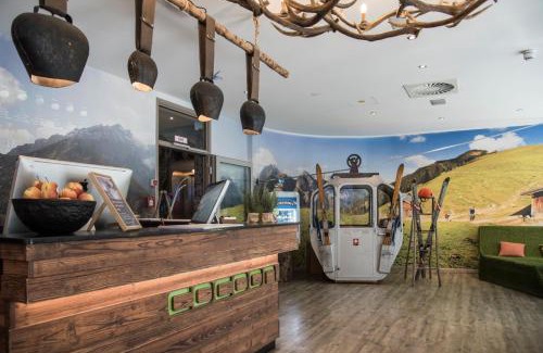 Ludwigsvorstadt-Kliniken Hotel | Modern Comfort at Cocoon Hauptbahnhof: Pet-Friendly Stay
