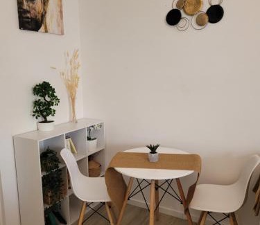 Survilliers Apartment | Peaceful COCOONING HOUSE B222 Suite Near Paris Attractions