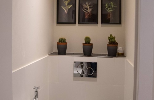 Wezembeek-Oppem Apartment | Cozy Retreat in East-Brussels with Kitchen Amenities