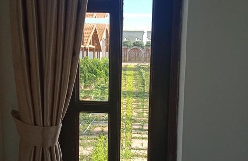 Dat Do Villa | Cozy CocoPalm Villa - Family-Friendly Stay by the Beach