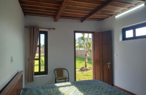 Dat Do House | Cozy CocoPalm Villa - Steps from the Beach
