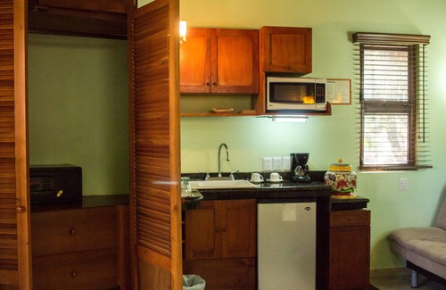 Villa Juarez Hotel | Relax at Cocos Cabañas Playa del Carmen - Adults Only Escape