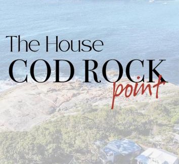 Bicheno House | Oceanfront Escape at Cod Rock Point: 4-Star Retreat
