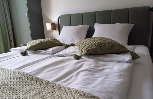 Veliko Gradiste Apartment | Family-Friendly Retreat at Code3 Srebrno Jezero