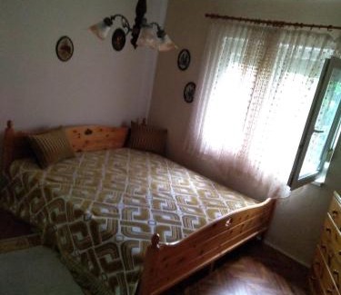 Fonyod Apartment | Pet-Friendly Codini Ház with Oceanfront Views Await You