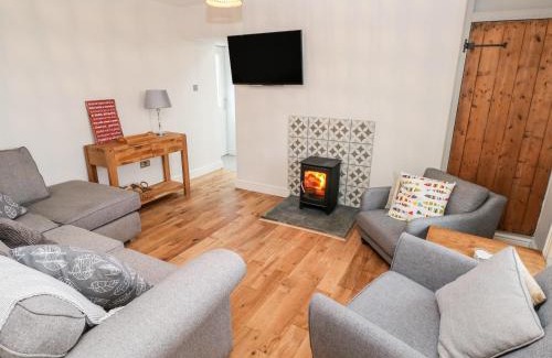 Burry Port House | Experience Coeden Bach: 4-Star, Family & Pet Friendly Stay