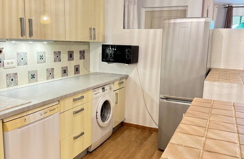 Coggia Apartment | Cœur de Sagone - 8Prs - T3 de 83m2 + 100m2 de jardin - 3min walk to the beach !