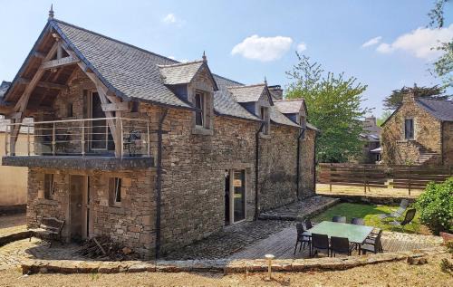 Pleyben House | Discover Coeur du Finistère: Family-Friendly 4-Star Escape