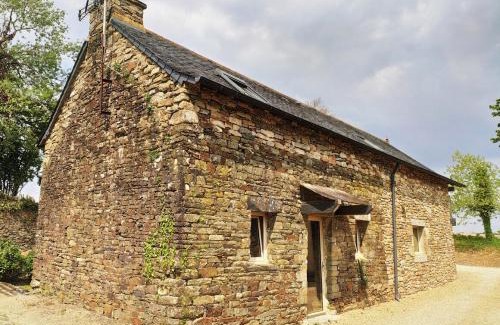 Pleyben House | Discover Coeur du Finistère: Family-Friendly 4-Star Escape