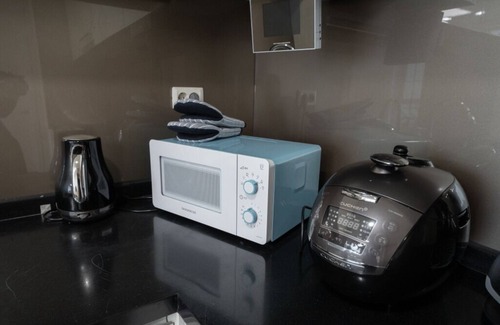 COEX Apartment | Discover COEX in Gangnam: 3Bdr+2Bath with Breakfast