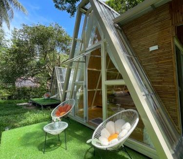 Ranong Cabin | Pet-Friendly Coffee and Resort with Breakfast & Dining