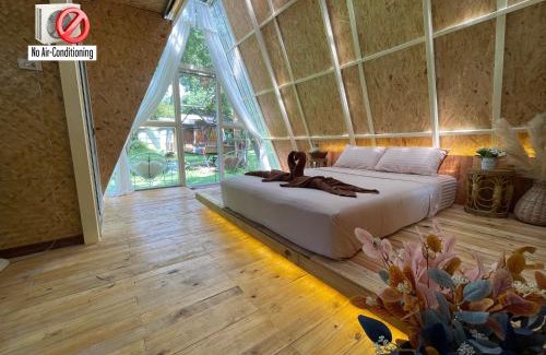 Ranong Cabin | Pet-Friendly Coffee and Resort with Breakfast & Dining