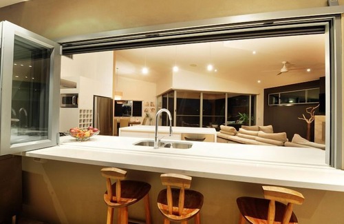 Coffs Harbour House | Top-Rated Coffs Coast Hideaway with Oceanfront Bliss