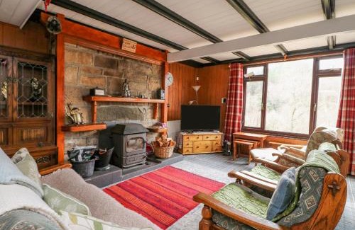 Glenfinnan House | Coire-Dhiubh: Pet-Friendly Retreat with Exceptional 9.4 Rating