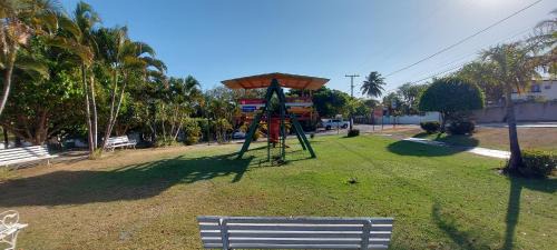 Jaua House | Family-Friendly Retreat at Condomínio Parque das Dunas