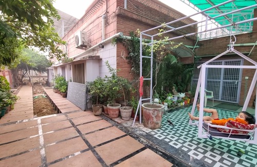 Agra House | Cozy Ocean View Homestay with Kitchen & Child-Friendly Space