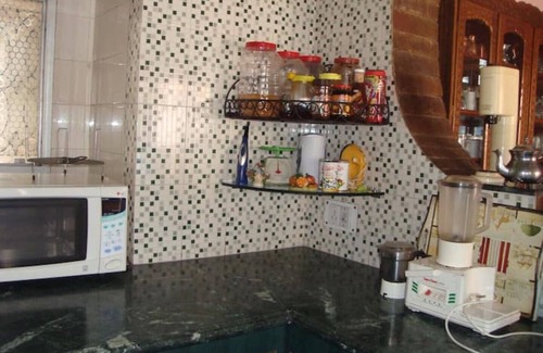 Agra House | Cozy Family Stay at Col Sharma's Homestay with Kitchen