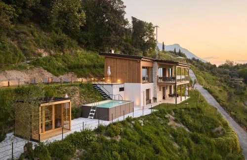 Toscolano Maderno Villa | Discover Colago Private Villas on Beautiful Lake Garda