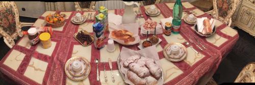Zona Ospedaliera Bed & Breakfast | Perfect Getaway at Colazione da Lolly with Pool & Hot Tub