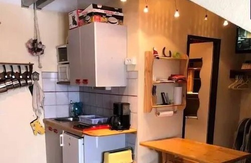Vars Apartment | Family-Friendly Colchiques Residence with Spa & Kitchenette