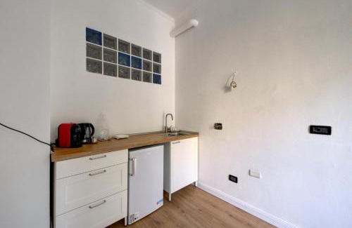Parella Bed & Breakfast | Discover Coli's House: Pet-Friendly Retreat with Kitchen