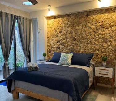 Centro Apartment | Guest Rated 9.3: Estudio Colibrí MID in Mérida's Heart