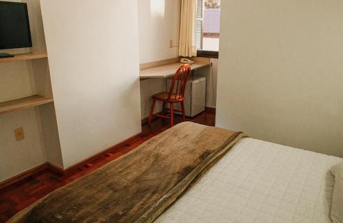 Girua Apartment | Pet-Friendly Colinas Executive Park Hotel with Ocean View