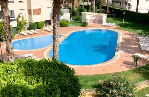 El Albir Apartment | Exceptional Coliseo Albir Beach: Poolside Bliss Awaits