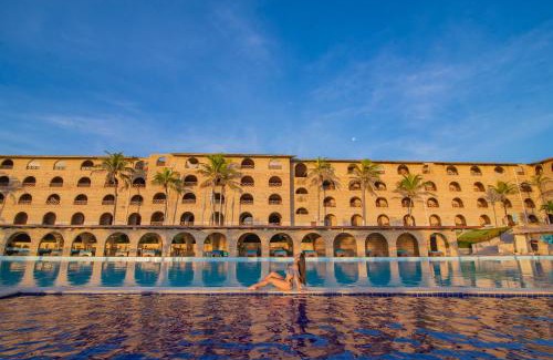 Beberibe Hotel | Relax at Coliseum Beach Hotel: All-Inclusive Oceanfront Retreat