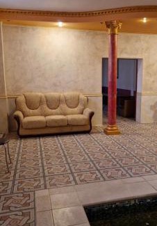 Maliyevtsy Hotel | Cozy Coliseum: Family-Friendly Stay with Dining Options