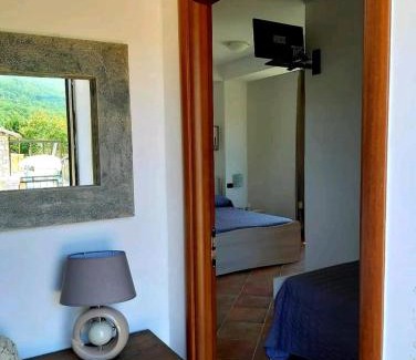 Paterno Calabro House | Family-Friendly Retreat at Colle Vermiglio Awaits You!