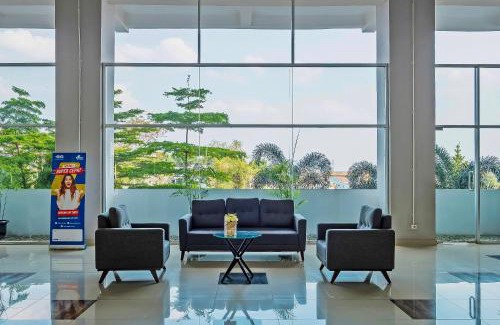 Cileunyi Hotel | Discover Collection O 91566 Edurent Bandung with Pool Access