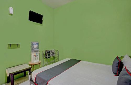 Bawean Island Hotel | Budget-Friendly Stay at Collection O 92897 Hotel Intan