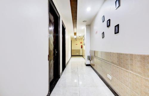 Kochi Hotel | Collection O Ashoka chowk formerly Hotel Saffron