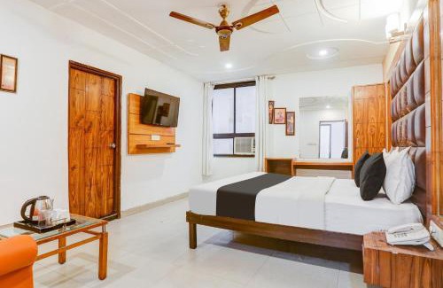 Mahipalpur Hotel | Collection O Harmony Stay