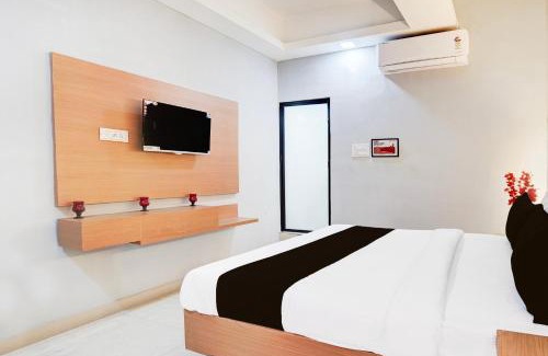 Durg Hotel | Collection O Hotel Krrish Resto