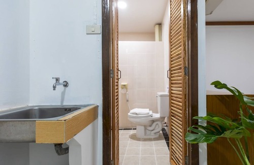 Bang Kho Laem Hotel | Discover Howard Square Boutique Hotel with Family-Friendly Amenities