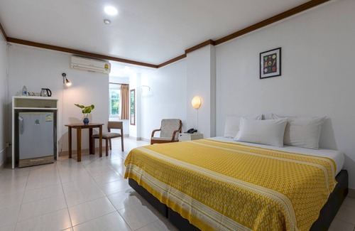Bang Kho Laem Hotel | Discover Howard Square Boutique Hotel with Family-Friendly Amenities