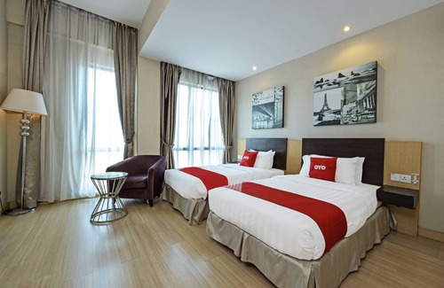 Taman Melaka Raya Hotel | Collection O Melaka Near Dataran Pahlawan Formerly Ideals Hotel